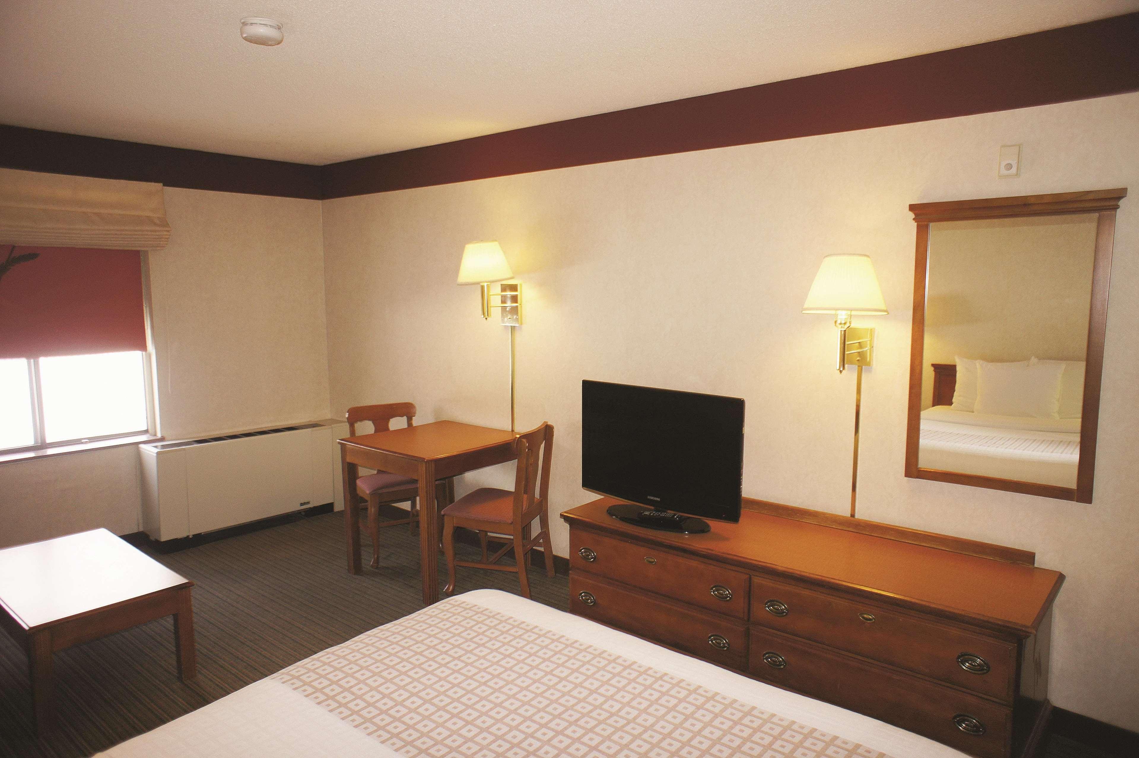 Holiday Inn Express South Burlington - Downtown By Ihg מראה חיצוני תמונה