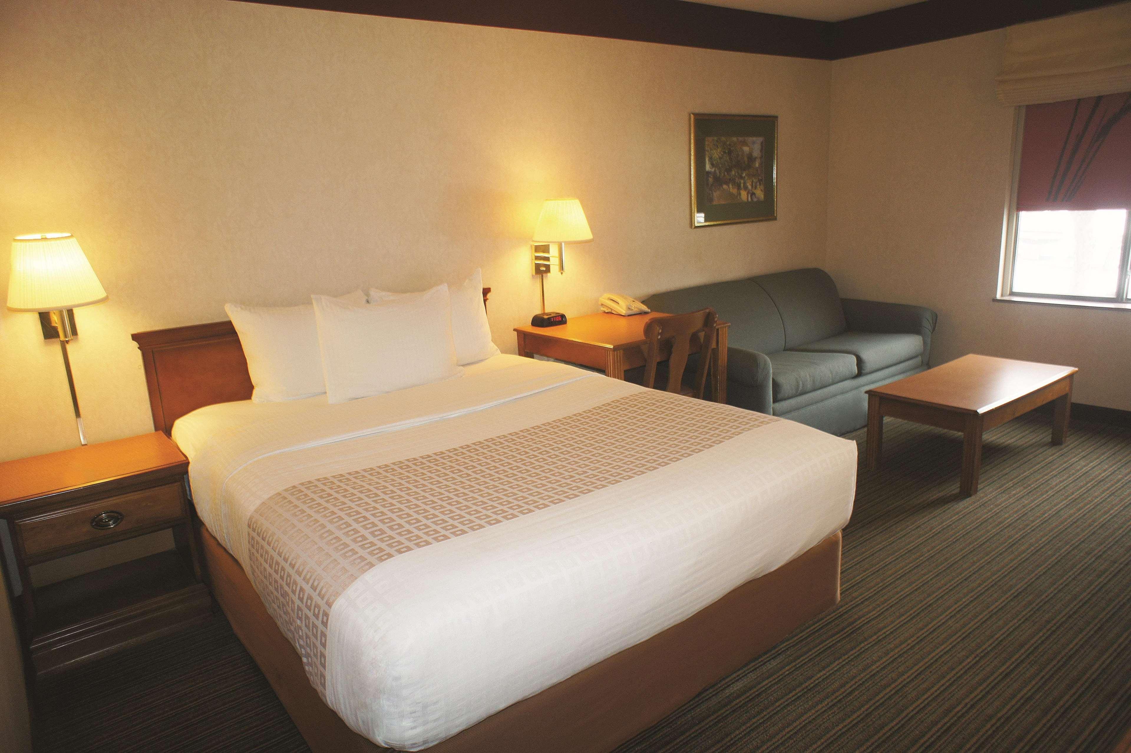 Holiday Inn Express South Burlington - Downtown By Ihg מראה חיצוני תמונה