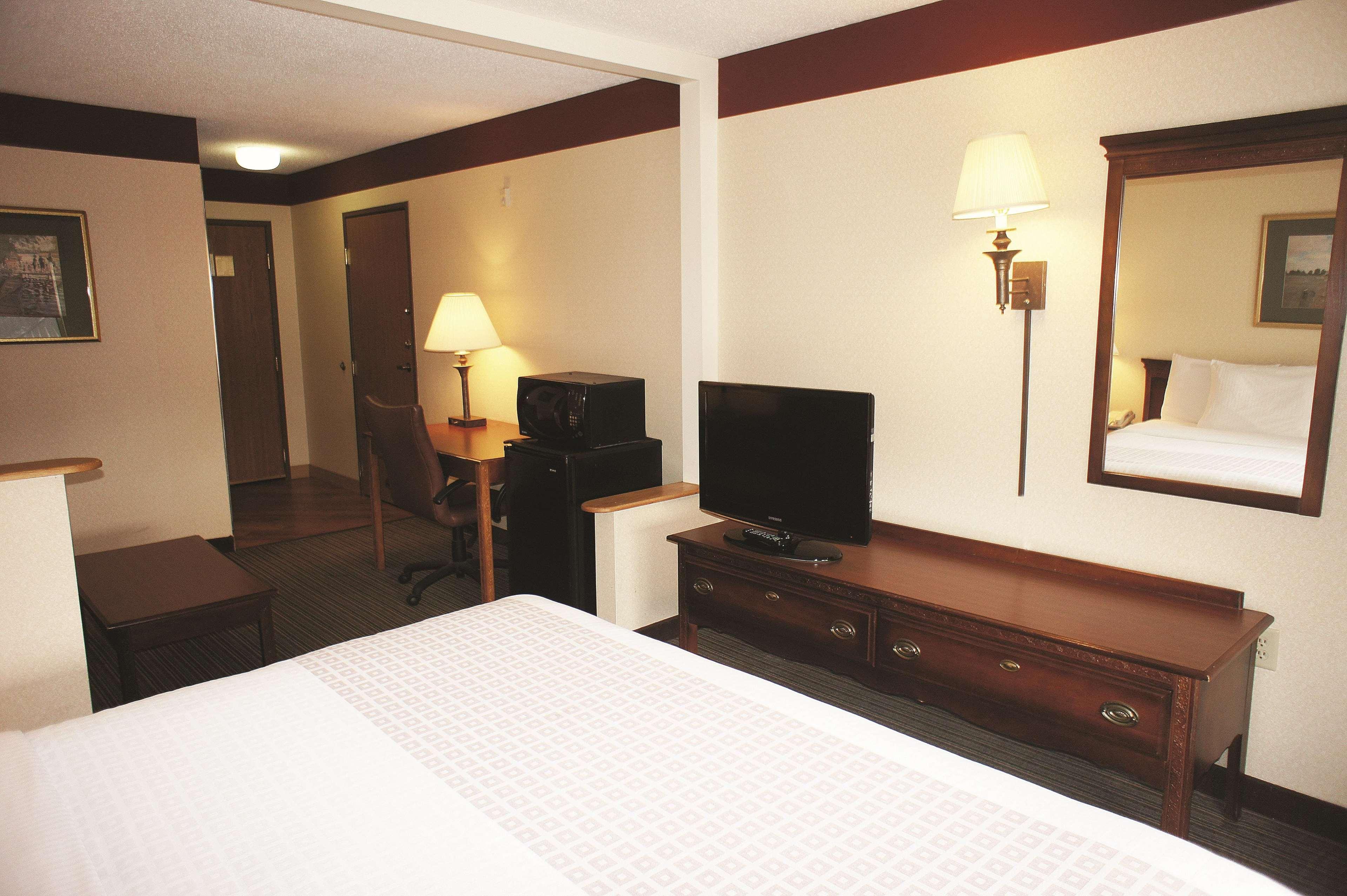 Holiday Inn Express South Burlington - Downtown By Ihg מראה חיצוני תמונה