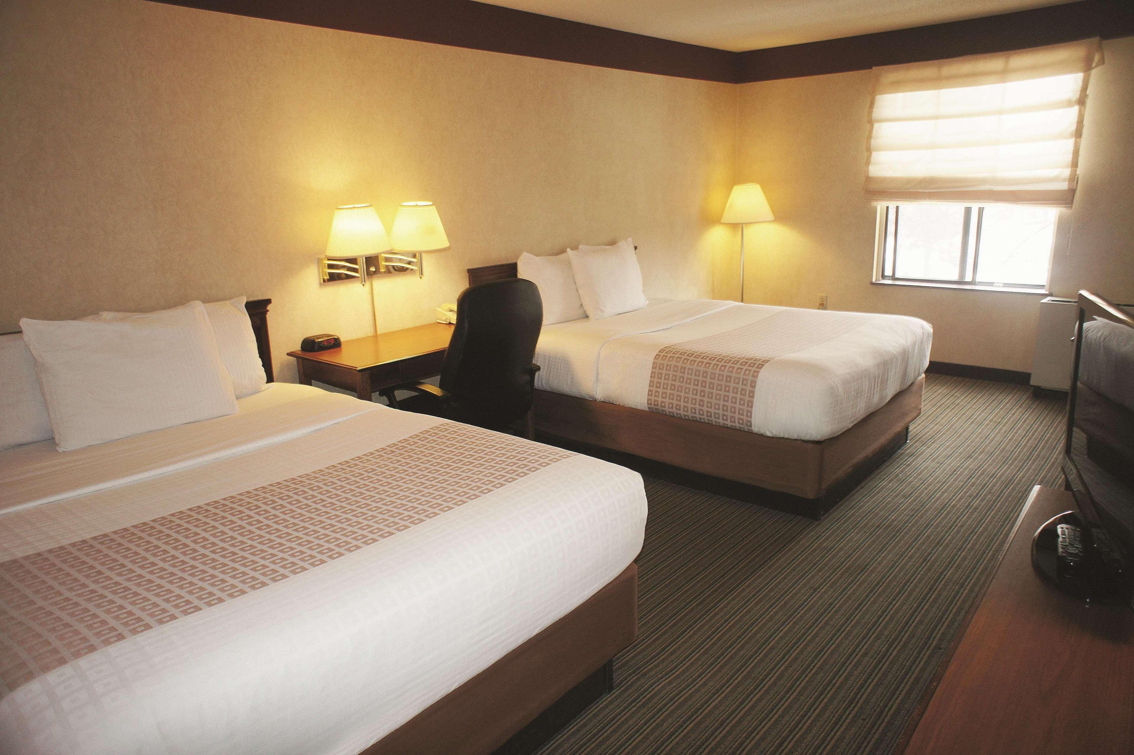Holiday Inn Express South Burlington - Downtown By Ihg מראה חיצוני תמונה
