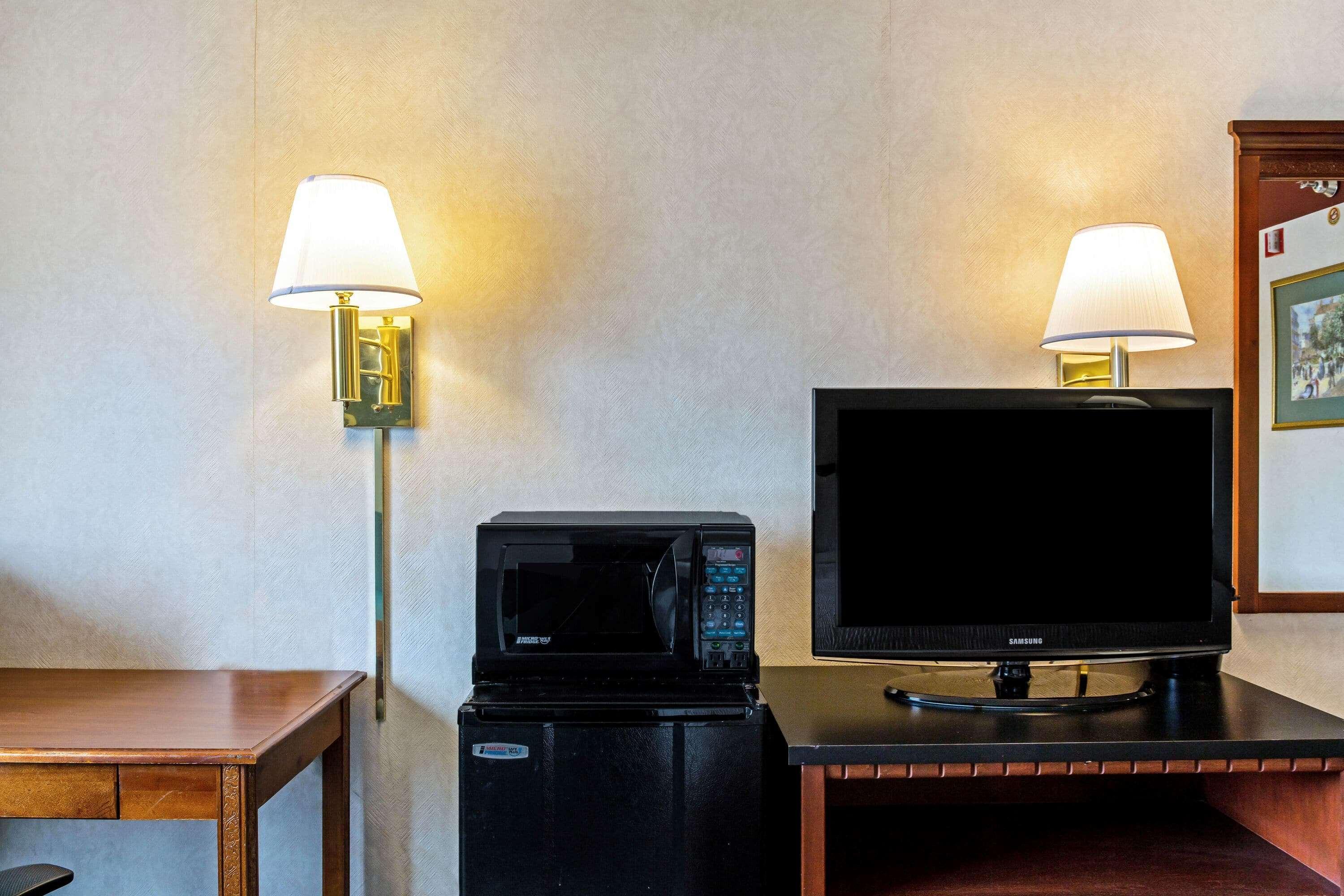Holiday Inn Express South Burlington - Downtown By Ihg מראה חיצוני תמונה
