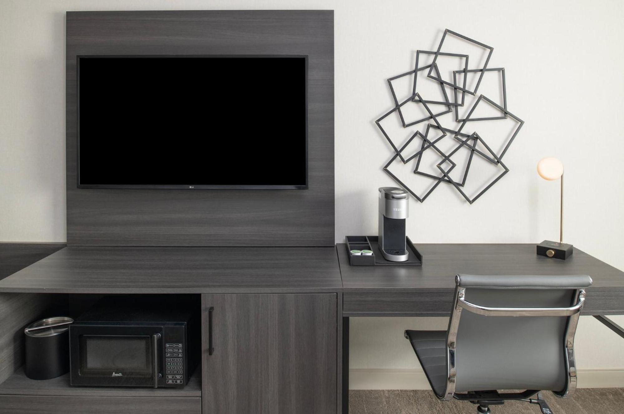 Holiday Inn Express South Burlington - Downtown By Ihg מראה חיצוני תמונה