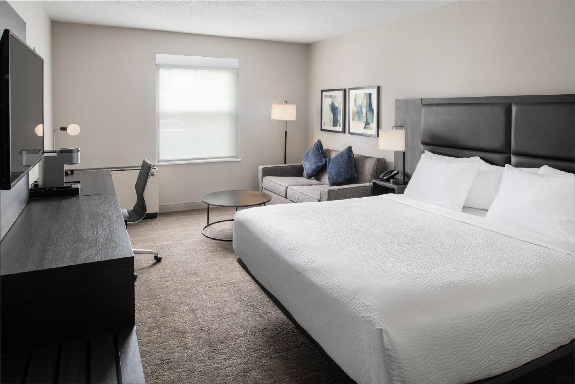 Holiday Inn Express South Burlington - Downtown By Ihg מראה חיצוני תמונה