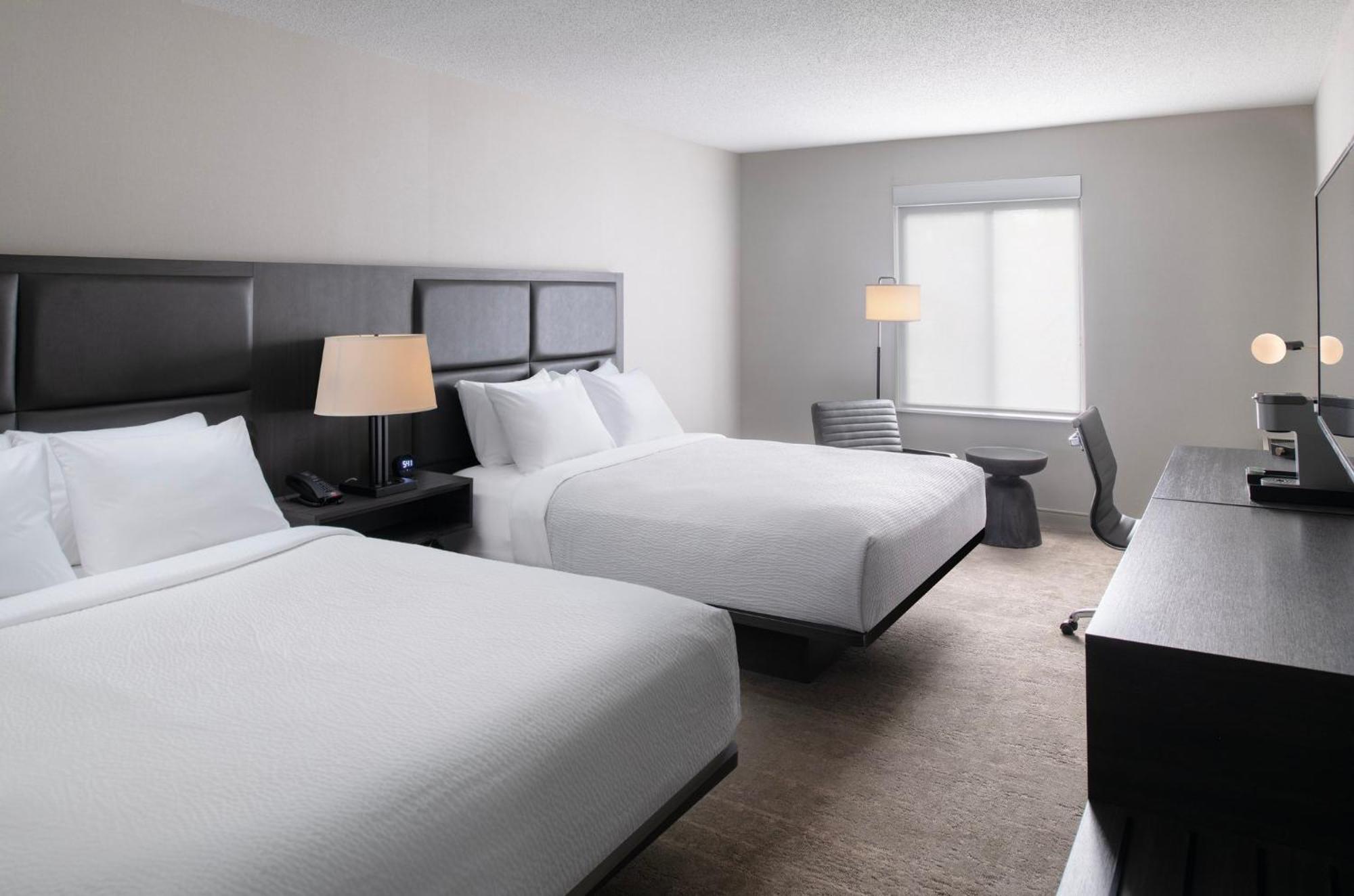 Holiday Inn Express South Burlington - Downtown By Ihg מראה חיצוני תמונה