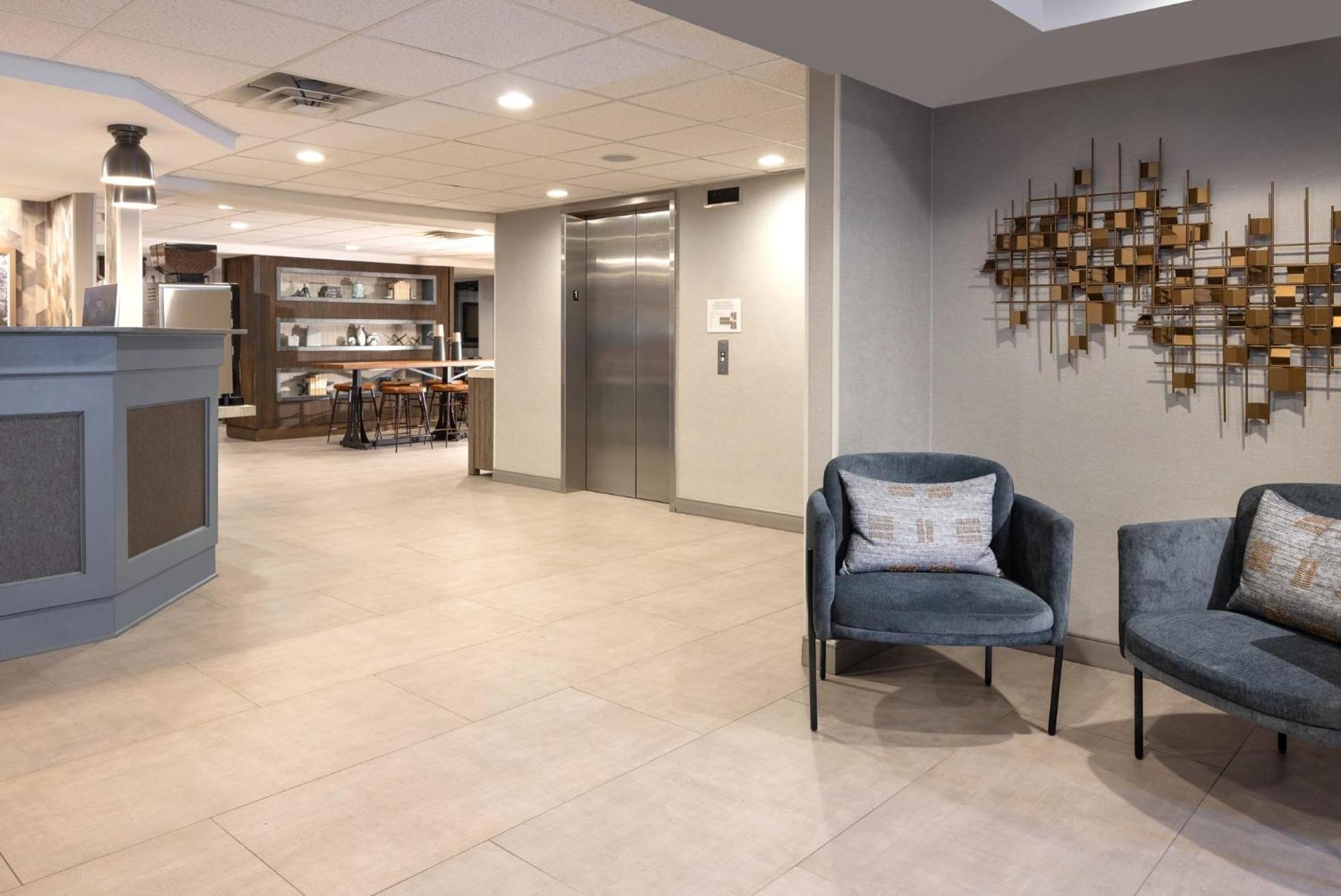 Holiday Inn Express South Burlington - Downtown By Ihg מראה חיצוני תמונה